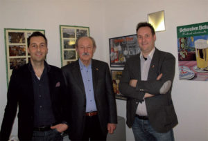 Nella foto, da sinistra, Andrea, Giancarlo e Matteo Ingegneri della ditta Bononia Marketing Service.